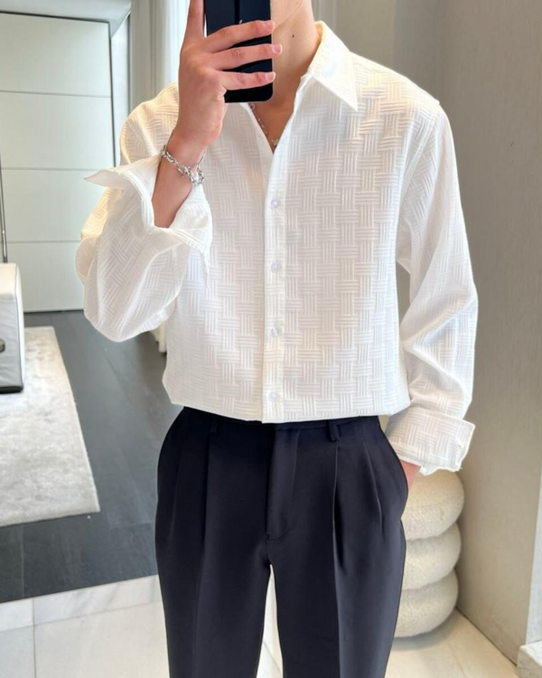 Marvellous White Textured Regular Fit Shirt